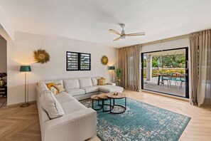 Televisión de pantalla plana