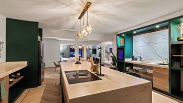 Luxe villa, 4 slaapkamers, privézwembad | Privékeuken | Een koffiezetapparaat/waterkoker