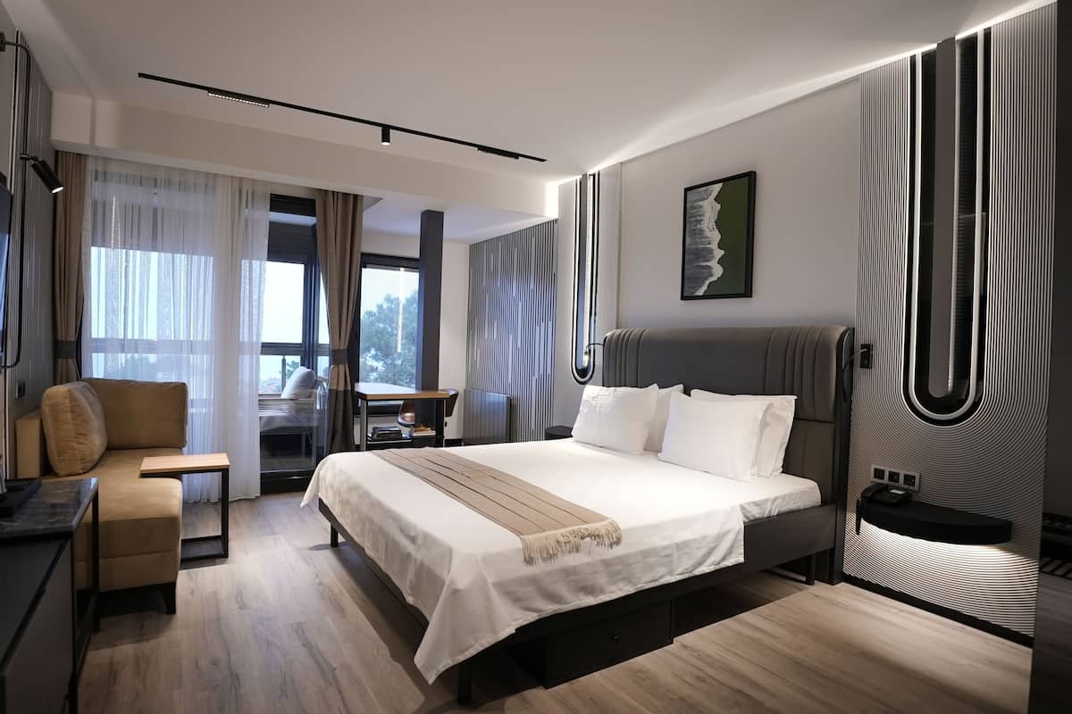 Business Room, Sea View