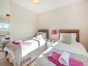 3 habitaciones, wifi gratis y ropa de cama 