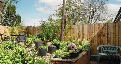 2 bedroom accommodation in Ystradgynlais