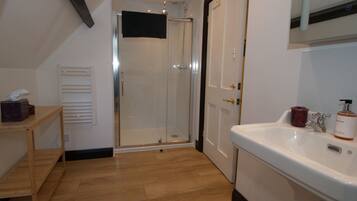 Shower, towels, soap, shampoo