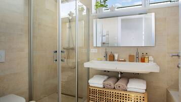 Chalet | Kamar mandi