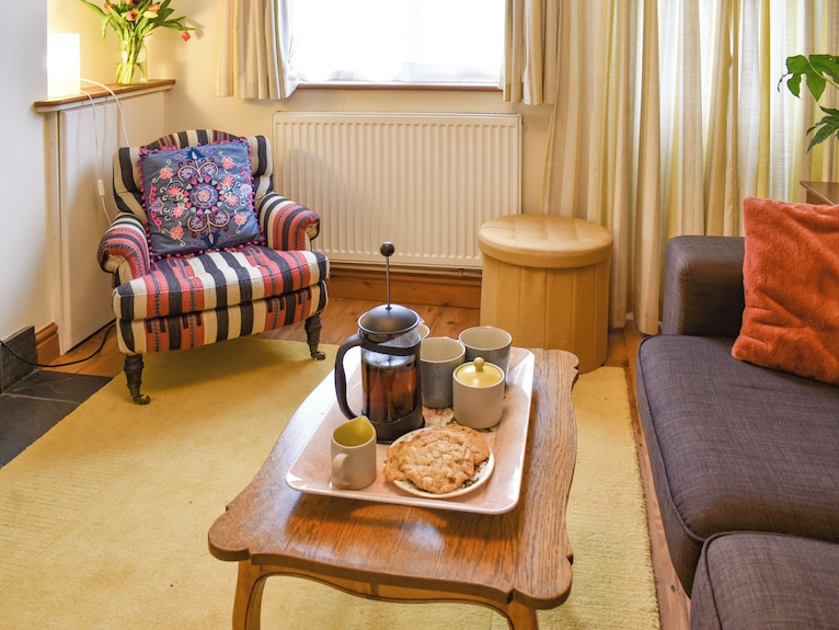 2 Bedroom Accommodation In Tenterden - Tenterden