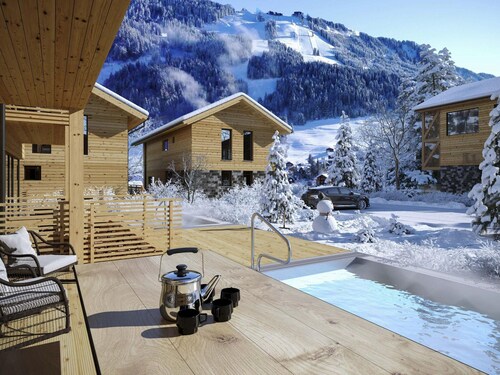 Attractive Holiday Home With Pool