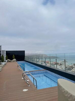 Piscina a l'aire lliure 