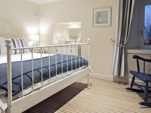 1 soverom, wi-fi (inkludert) og sengetøy