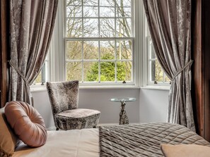 10 Schlafzimmer, kostenloses WLAN, Bettwäsche, Rollstuhlgeeignet