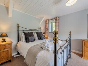 2 quartos, Wi-Fi de cortesia, roupa de cama