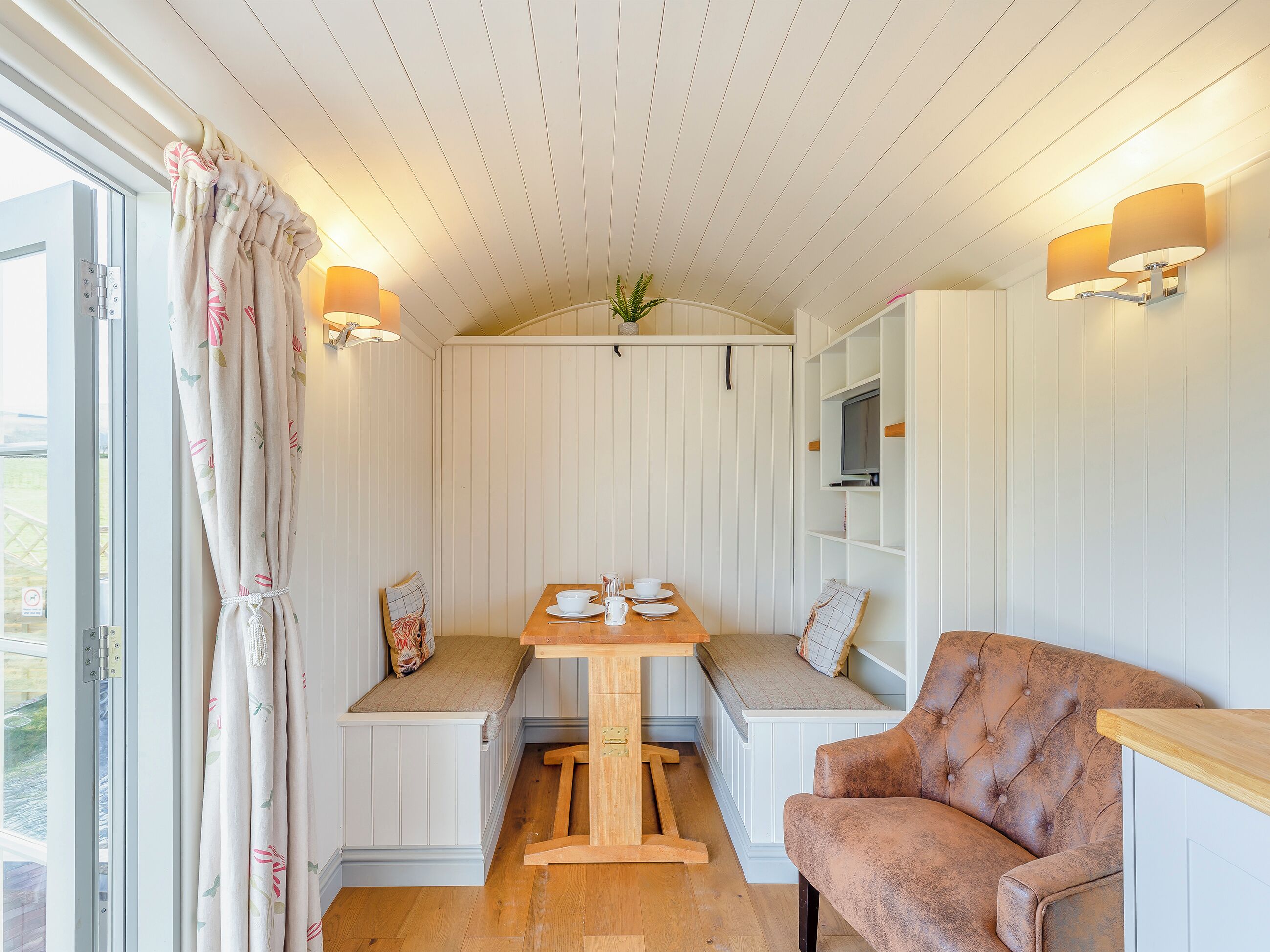 1 Bedroom Accommodation In St Harmon, Near Rhayader - Wales