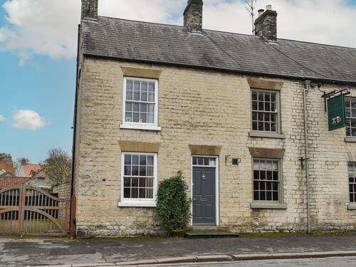 2 bedroom accommodation in Hovingham, near Helmsley