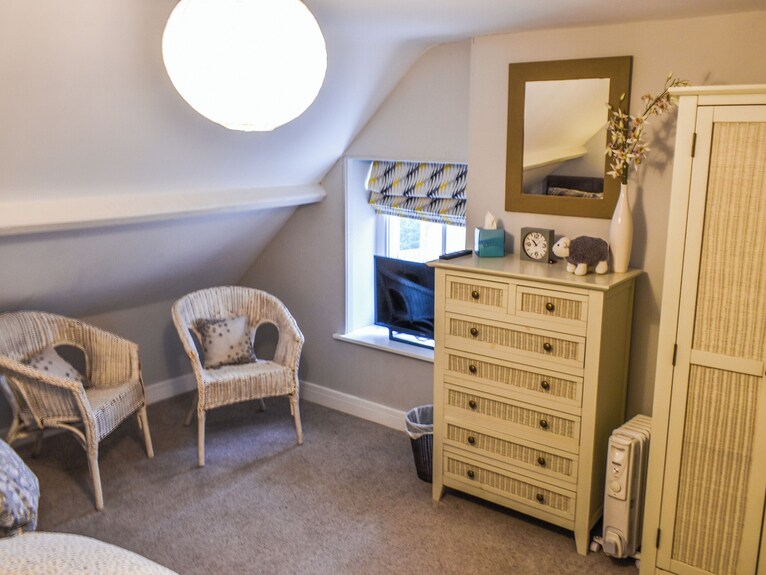 2 Bedroom Accommodation In Hovingham, Near Helmsley - Helmsley