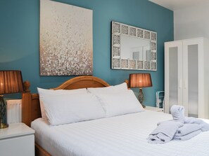 1 quarto, Wi-Fi de cortesia, roupa de cama