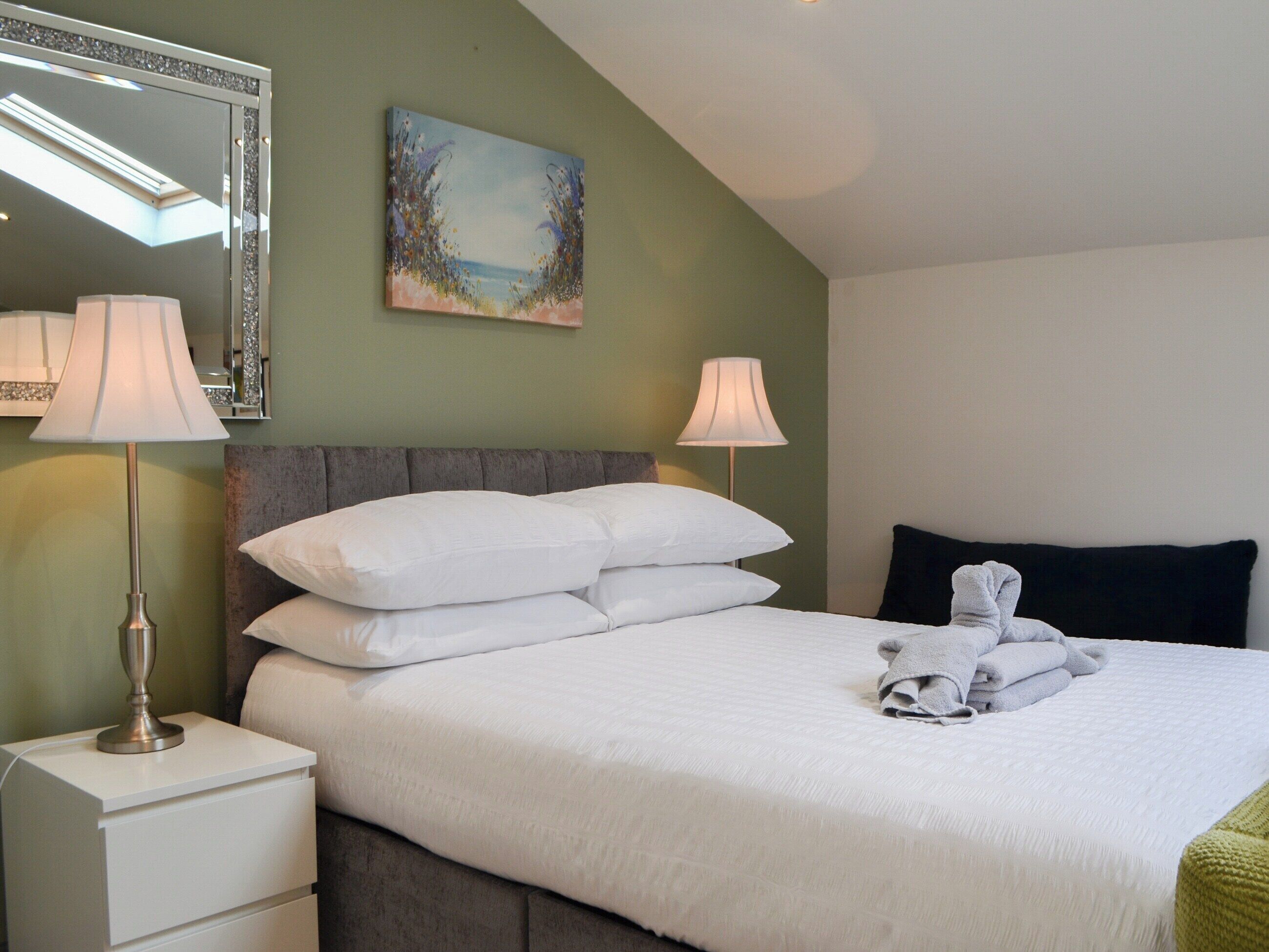 1 bedroom, free WiFi, bed sheets