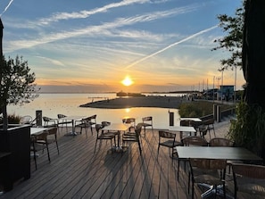 Utendørsservering