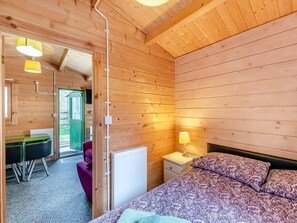 1 quarto, roupa de cama