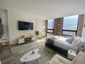 1 habitación, minibar, cortinas blackout y sistema de insonorización