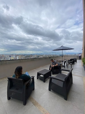 Terrasse sur le toit