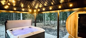 Winter Water Woodlands - Hot Tub & Sauna Near Boyne Mountain & Lake Charlevoix