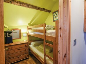 2 quartos, Wi-Fi de cortesia, roupa de cama