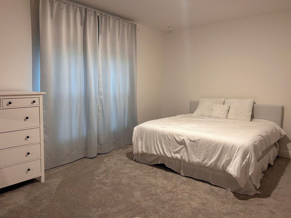 Charming 3bedroom house in serene Port Charlotte with AC, WiFi