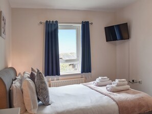 3 Schlafzimmer, kostenloses WLAN, Bettwäsche