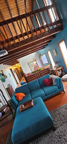 Artistic 70s house will make you feel nostalgic with all the modern comforts. 