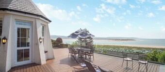 A stunning holiday home in the much-loved Welsh seaside village of Aberdovey.