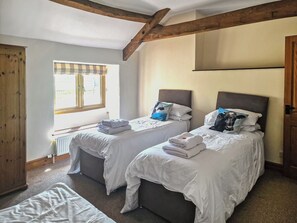 2 chambres, Wi-Fi gratuit, draps fournis