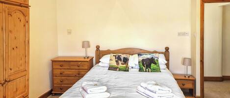 2 habitaciones, wifi gratis y ropa de cama