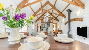 Interior - Hunters Lodge - UK41503 (Hundleton, near Pembroke)