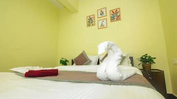 Free WiFi, bed sheets