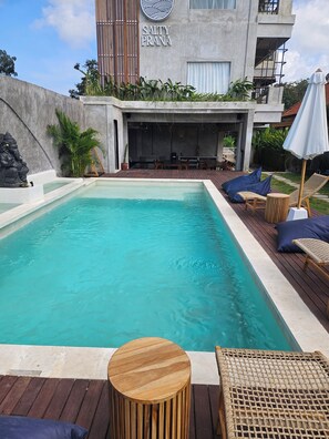 Alberca al aire libre