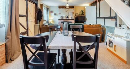 2 bedroom accommodation in Bere Regis