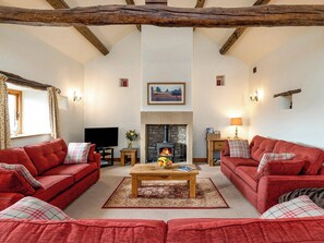 Fireplace - 5 bedroom accommodation in Litton, near Buxton (Litton, near Buxton)