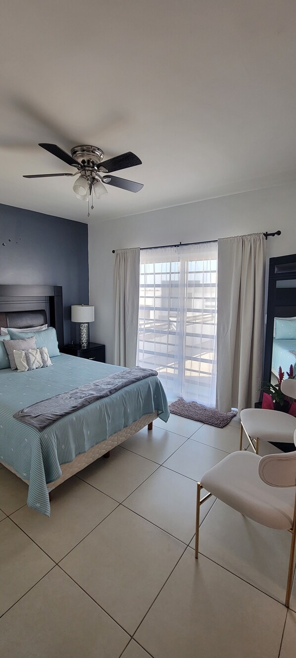 3 sovrum, strykjärn/strykbräda, wi-fi och sängkläder