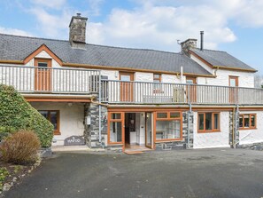 Exterior - A wonderful place for family get togethers. (Trefriw, near Betws Y Coed)