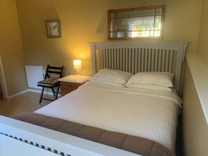 1 habitación, escritorio, wifi gratis y ropa de cama 