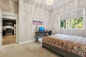 1 bedroom, WiFi, bed sheets - NEW! Cozy 1BR Retreat in Sammamish (Sammamish)