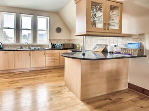 Dishwasher - 3 bedroom accommodation in Dornoch (Dornoch)