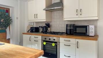 Dishwasher, highchair