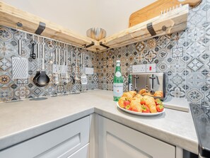 Geschirrspüler, Hochstuhl