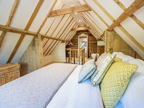 1 chambre, lit parapluie, Wi-Fi gratuit, draps fournis