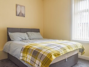 2 habitaciones, wifi gratis y ropa de cama