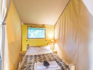 3 chambres, draps fournis