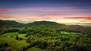 Aerial view - The Tree Spa, Tiny Cabin w/ Hot Tub in the trees (Hayesville)