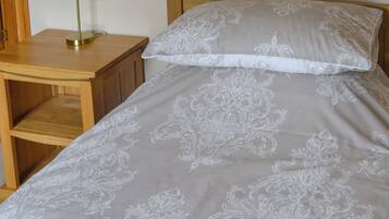 3 chambres, Wi-Fi gratuit, draps fournis