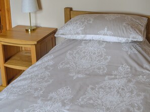 3 chambres, Wi-Fi gratuit, draps fournis