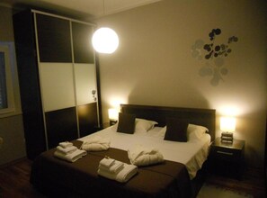 1 bedroom, iron/ironing board, Internet, bed sheets - Apartment Plaza - One Bedroom Apartment With Sea View (Korcula)