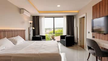 Signature Double Room, City View